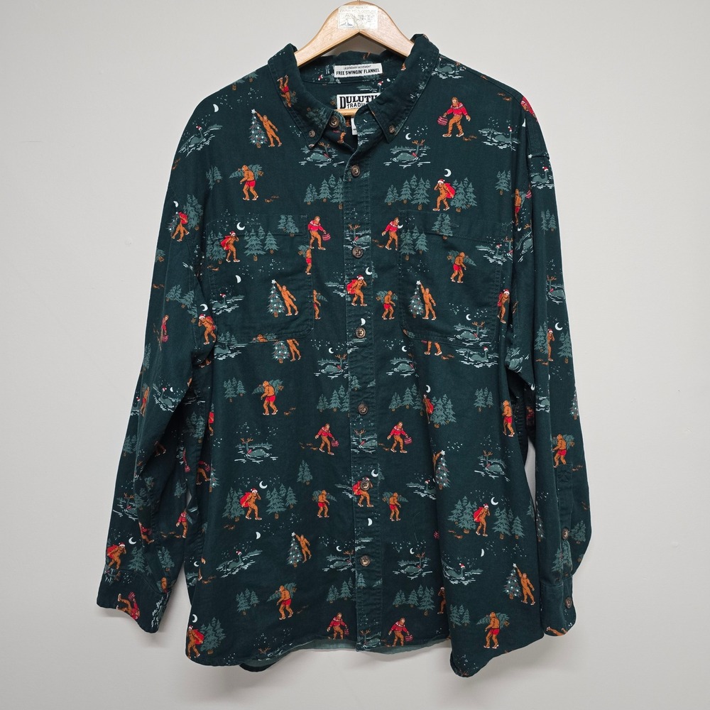 Duluth Trading Co Free Swingin Flannel Mens 2XL Green Bigfoot Christmas